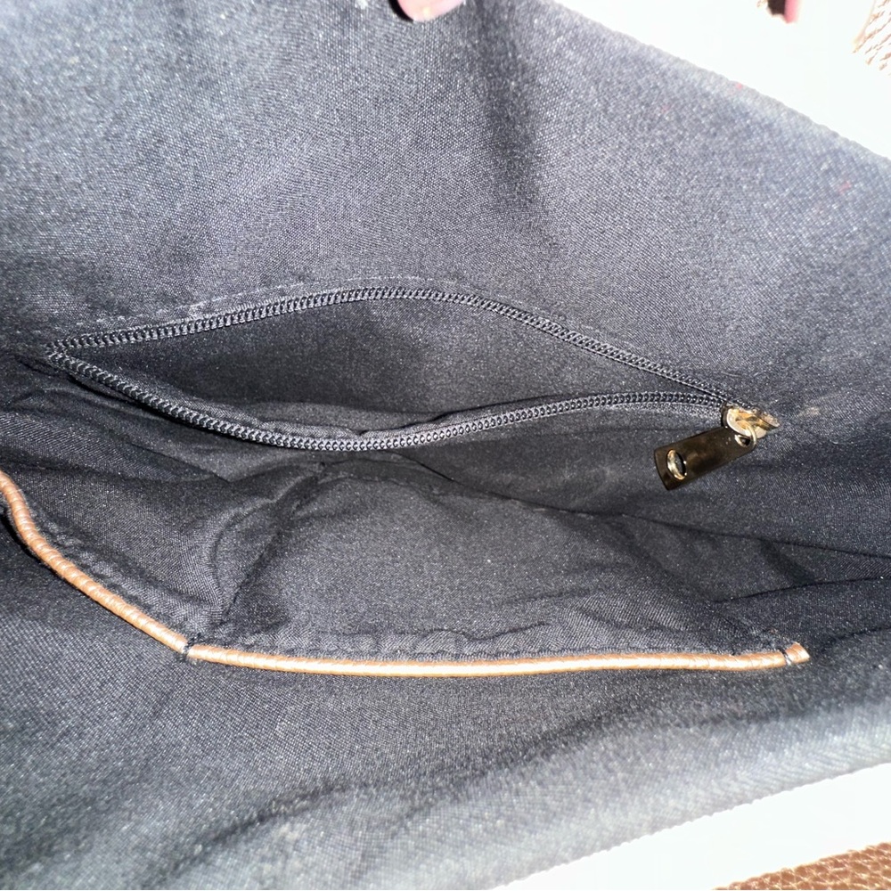 Large Rockstud Tote - Picture 8 of 8